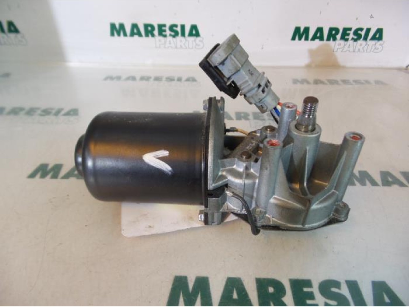 Renault - Kangoo - Front wiper motor