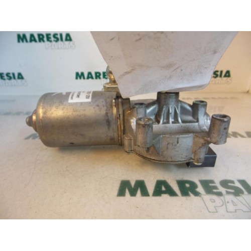 Fiat - Punto - Front wiper motor