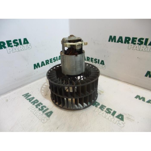 Renault - Kangoo - Heating and ventilation fan motor