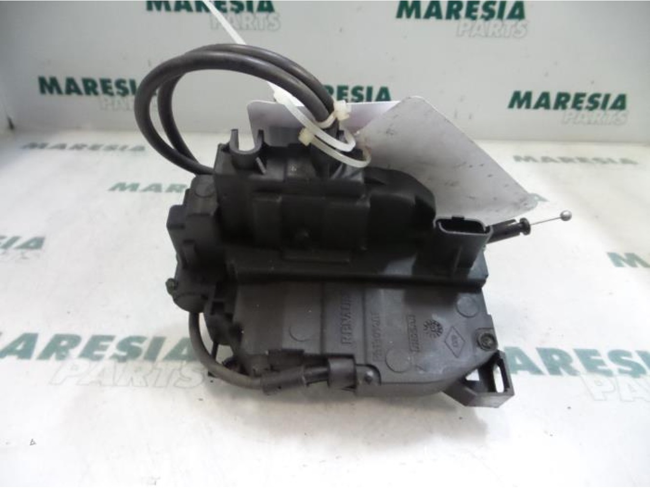 Renault - Clio - Front door lock mechanism 4-door, right