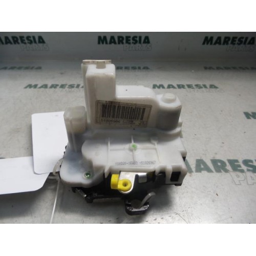 Fiat - Panda - Front door lock mechanism 4-door, right