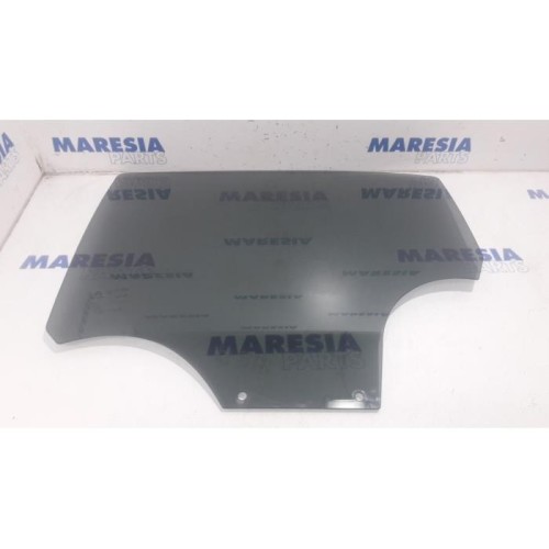 Citroen - C3 - Rear door window 4-door, left