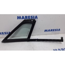 Citroen - DS4 - Quarter light, front left