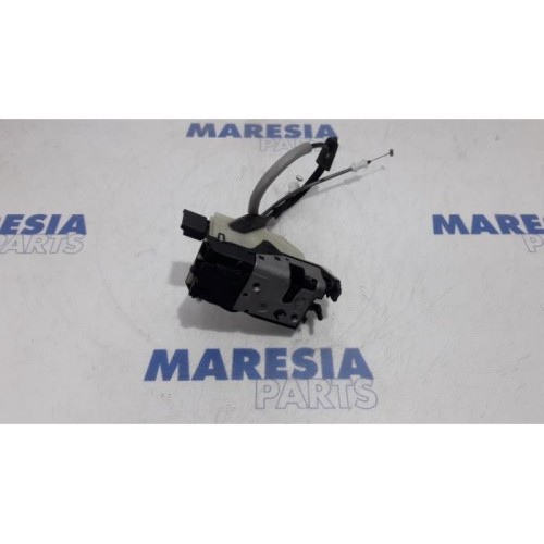 Citroen - DS4 - Front door lock mechanism 4-door, right