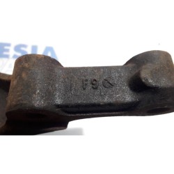 Renault - Clio - Knuckle, front left