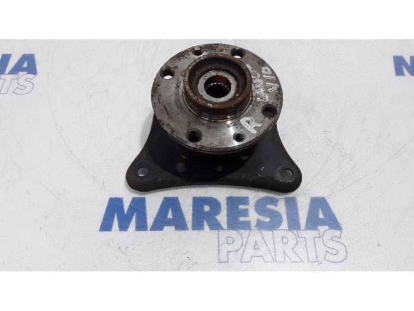 Lancia - Y(Psilon) - Knuckle, front right