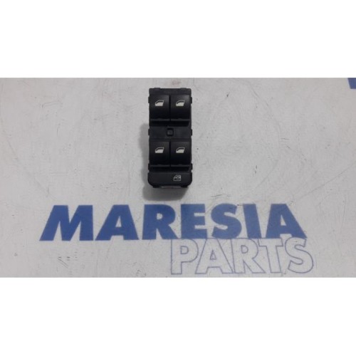 Citroen - C3 - Multi-functional window switch