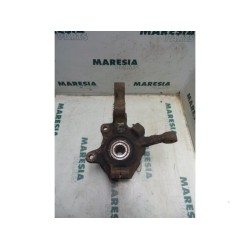 Renault - Clio - Knuckle, front right