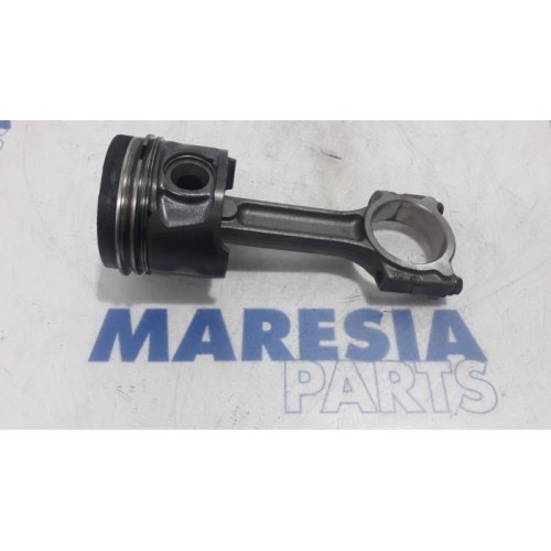 Renault - Megane - Piston