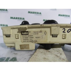 Renault - Megane Scenic - Heater control panel