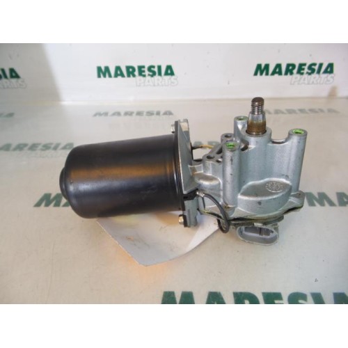 Renault - Megane - Front wiper motor