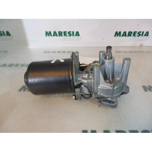 Renault - Megane - Front wiper motor