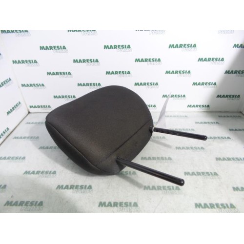 Peugeot - Partner - Headrest