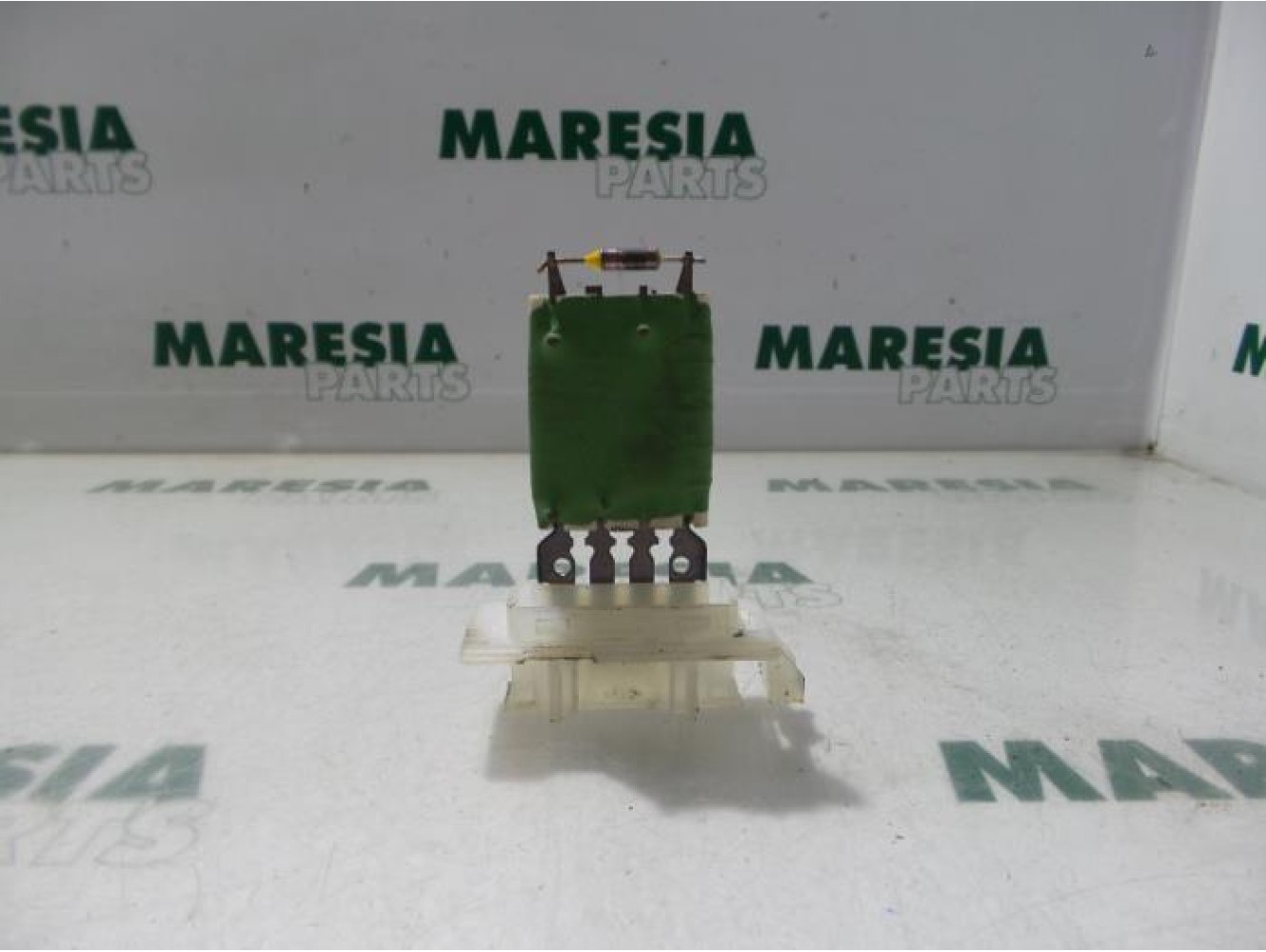 Peugeot - 207 - Heater resistor