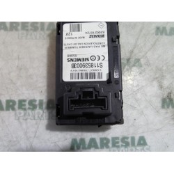 Renault - Megane Scenic - Card reader (lock)