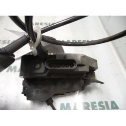 Renault - Megane Scenic - Door lock mechanism 4-door, front left