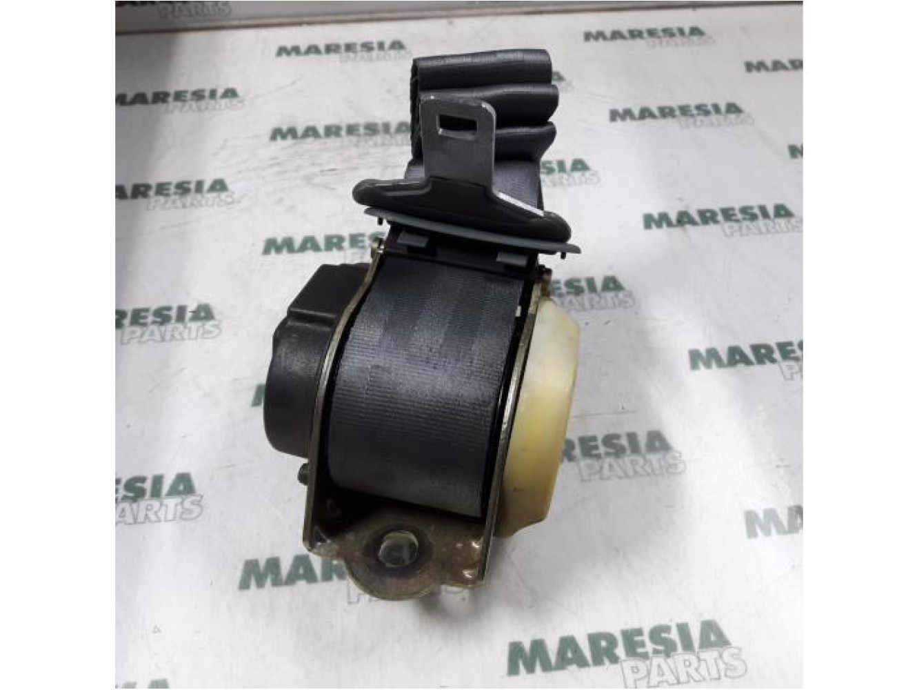 Renault - Megane - Sicherheitsgurt links hinten