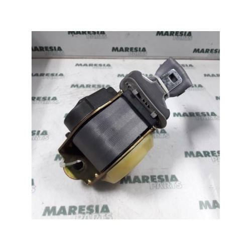 Renault - Megane - Sicherheitsgurt links hinten