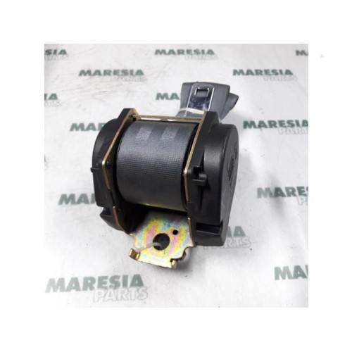 Renault - Megane - Sicherheitsgurt links hinten
