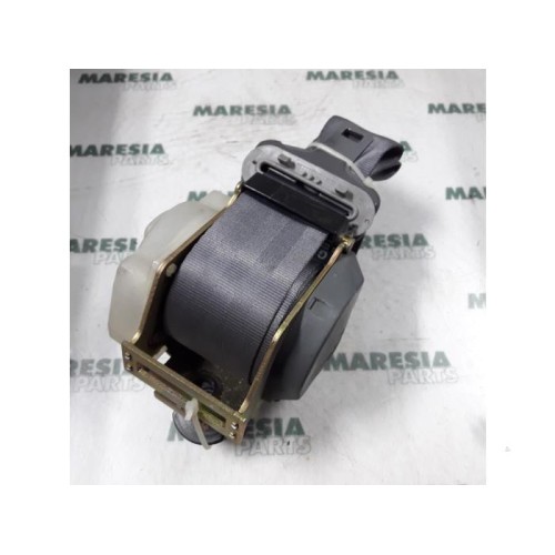 Renault - Megane - Sicherheitsgurt links hinten