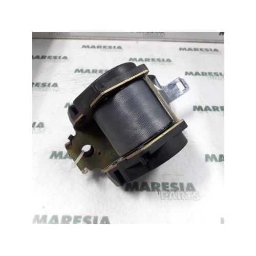 Renault - Megane - Sicherheitsgurt links hinten