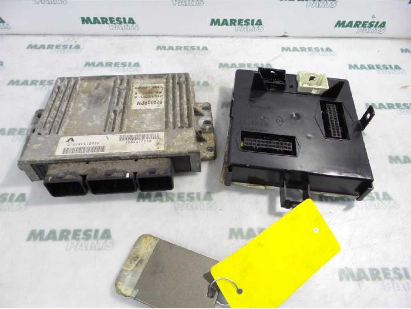 Renault - Laguna - Engine management computer