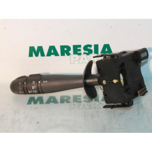 Renault - Laguna - Indicator switch
