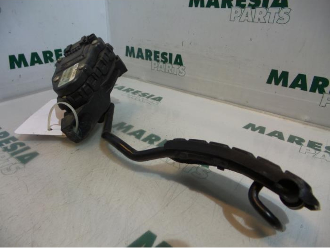 Renault - Laguna - Throttle pedal position sensor