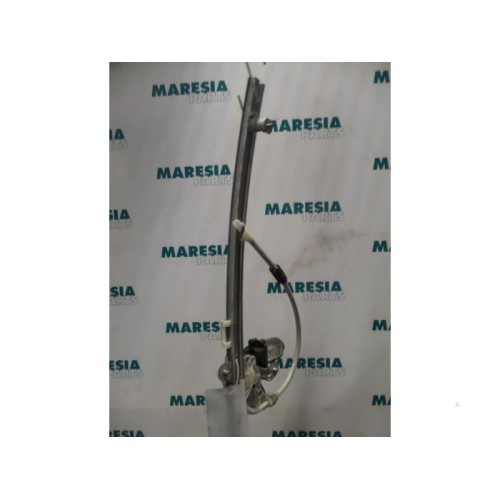 Renault - Laguna - Rear door window mechanism 4-door, left