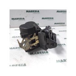 Renault - Clio - Sicherheitsgurt links hinten