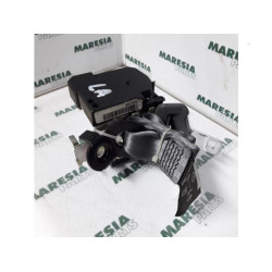 Renault - Clio - Sicherheitsgurt links hinten