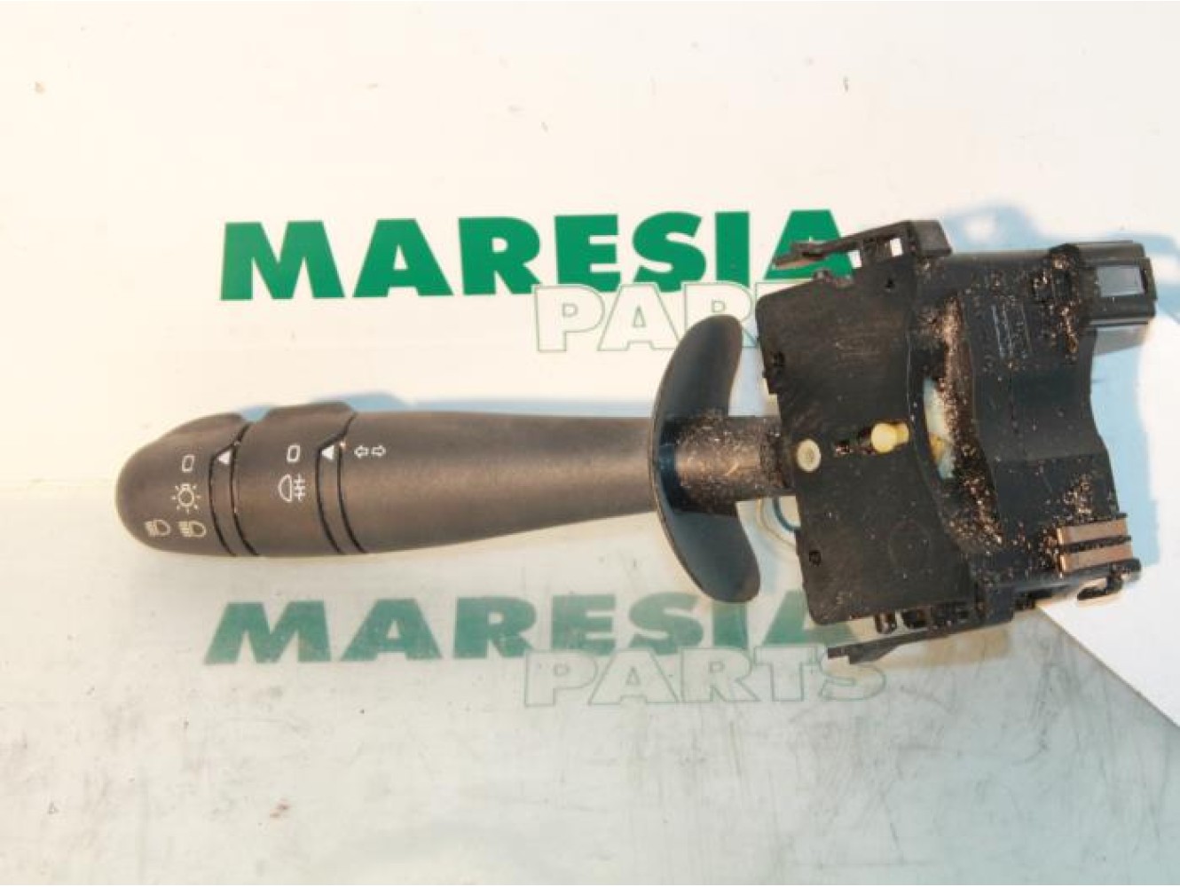 Renault - Laguna - Indicator switch