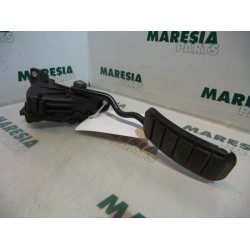 Renault - Laguna - Throttle pedal position sensor