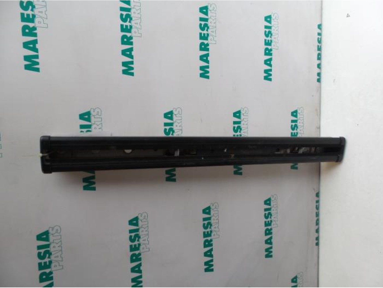 Renault - Espace - Seat rails, right