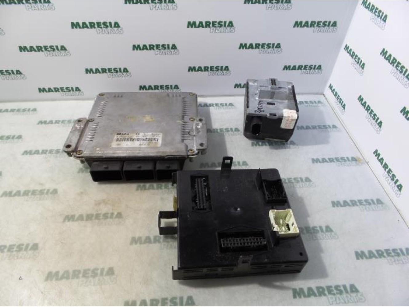 Renault - Laguna - Engine management computer