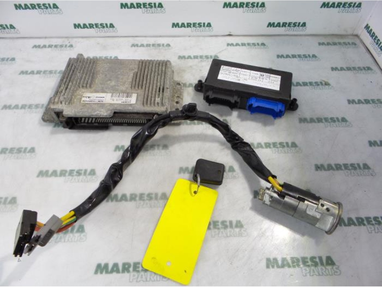 Renault - Laguna - Engine management computer