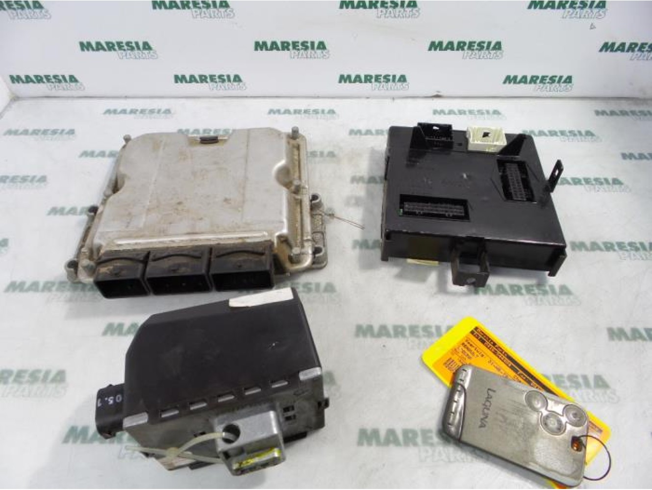 Renault - Laguna - Engine management computer