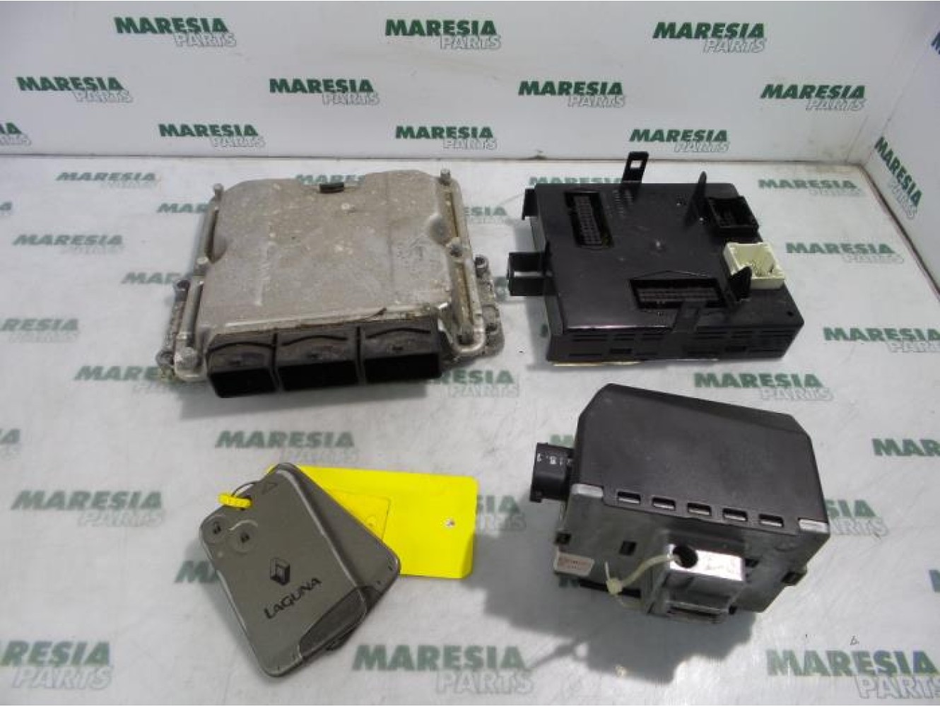 Renault - Laguna - Engine management computer