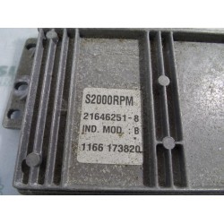 Renault - Laguna - Engine management computer