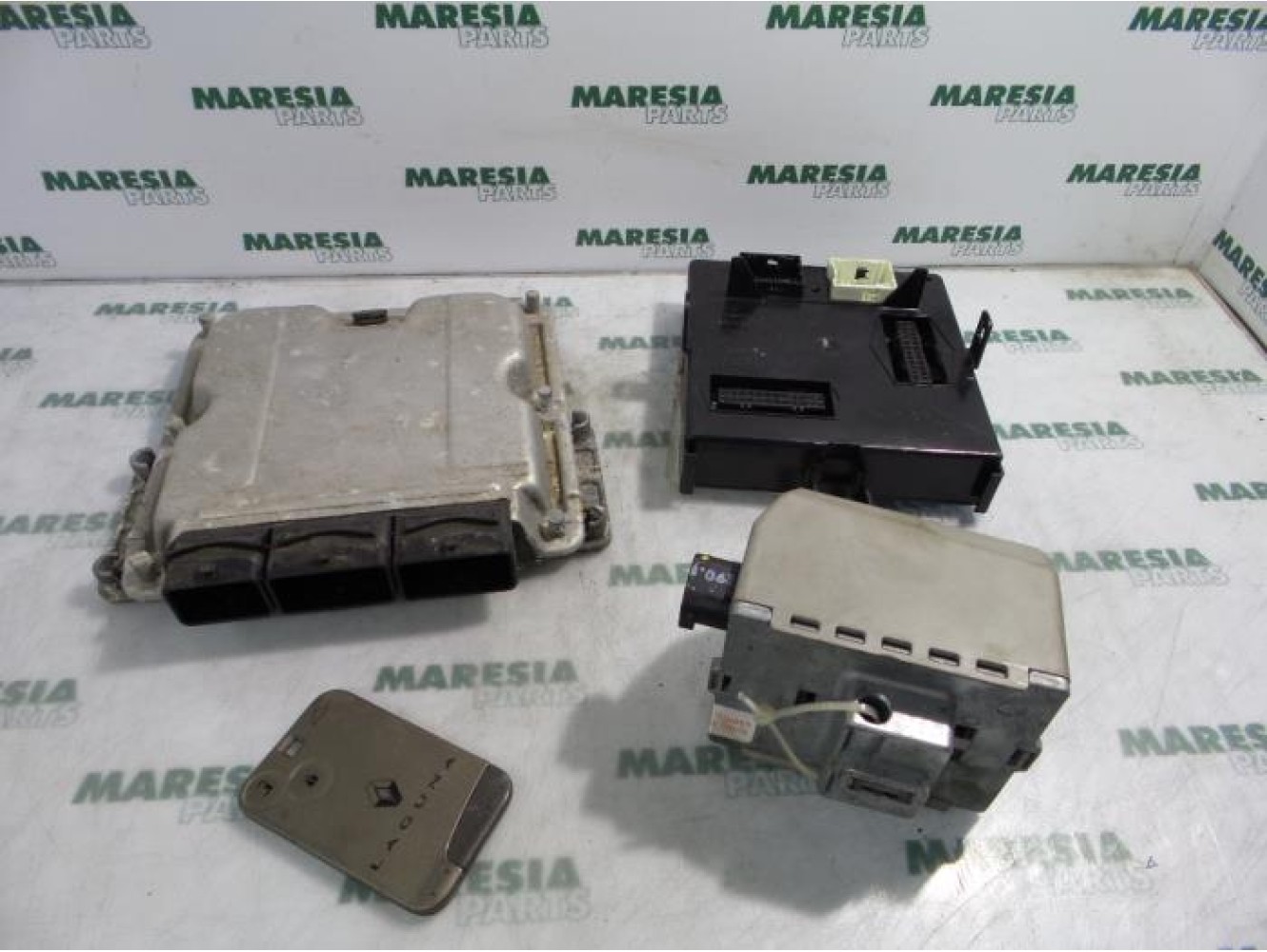 Renault - Laguna - Engine management computer
