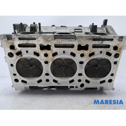 Renault - Laguna - Cylinder head