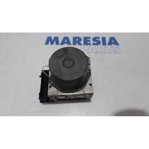 Renault - Megane - ABS pump