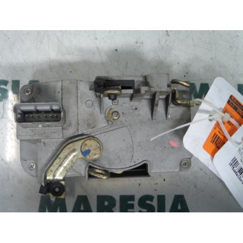 Peugeot - 206 - Door lock mechanism 2-door, right