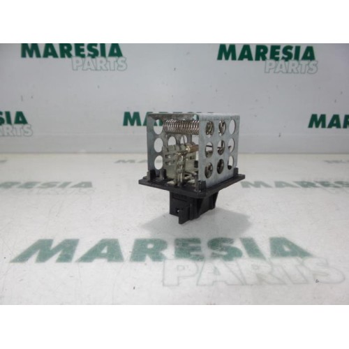 Peugeot - 206 - Heater resistor