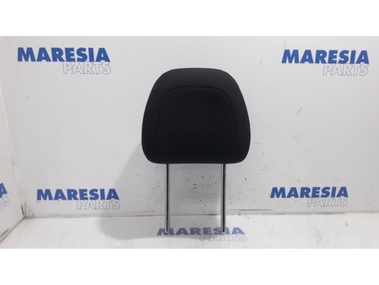 Citroen - DS4 - Headrest