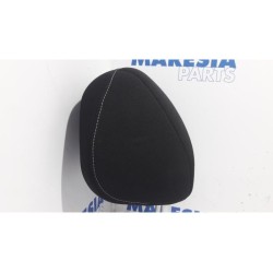 Citroen - DS4 - Headrest