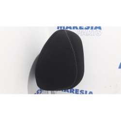 Citroen - DS4 - Headrest