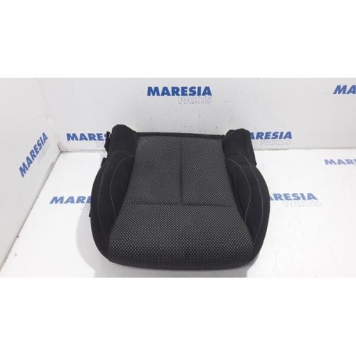 Citroen - DS4 - Seat cushion, left