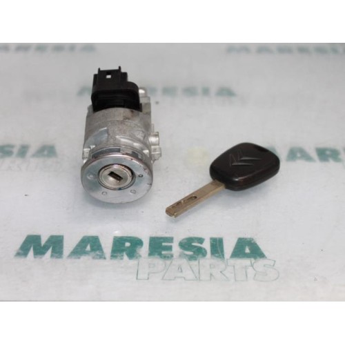 Citroen - C4 - Ignition lock + key