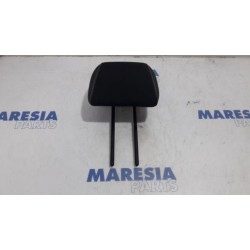 Citroen - C3 - Headrest